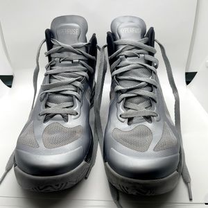 Nike Hyperfuse Wolf Grey/Metallic Silver-Black